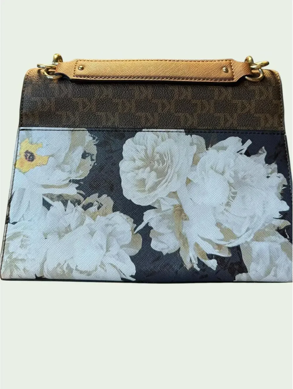 Karl Lagerfeld elegant karl